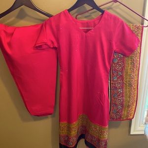 Look Hot in this Hot Pink outfit!